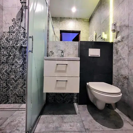 Magnolia בית אירוח זקופאנה