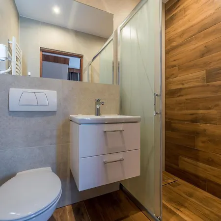 Magnolia Проживание в семье