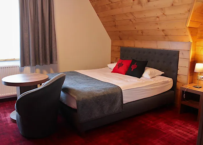 Magnolia 자코파네